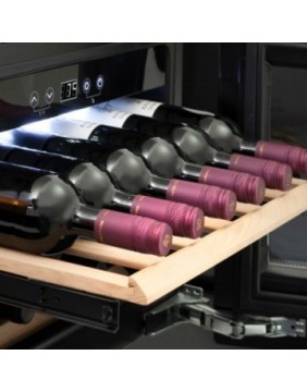 Caso WineDeluxe E 18 įmontuojamas vyno šaldytuvas, 18 butelių, su kompresorine aušinimo sistema