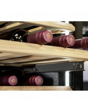 Įmontuojamas vyno šaldytuvas Caso WineDeluxe WD 17, 17 butelių talpa, juodas
