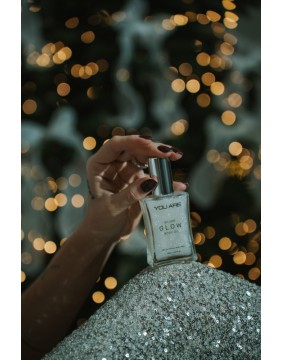YOU ARE Silver Glow Sausas kūno aliejus su žėručiu, 50 ml