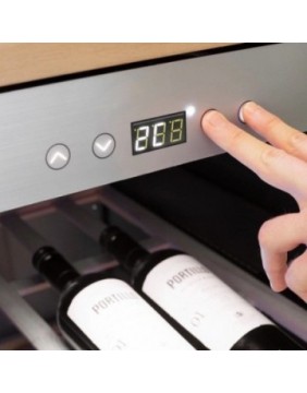 Vyno šaldytuvas Caso WineComfort 660 Smart, juodas